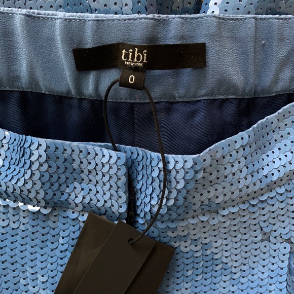 NWT Blue Tibi Allover Sequins Shorts 0 - Picture 5 of 5